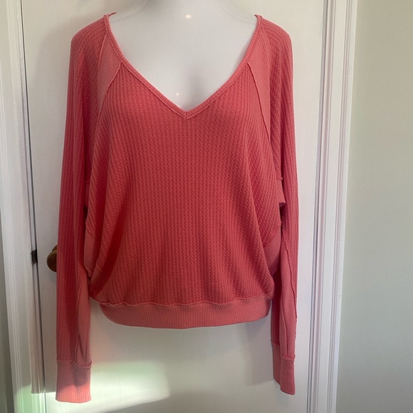 We The Free Thermal V Neck - Picture 1 of 4